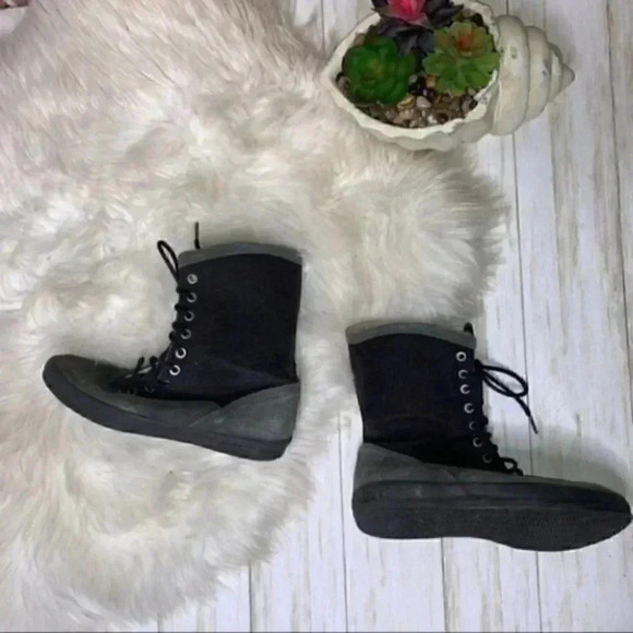 Rare Seavees black gray suede combat boot lace 8.5 - Picture 3 of 6